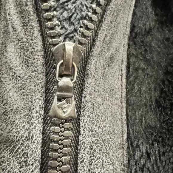 Kuhl Flight Vest Womens Medium Black Full Zip Sherpa Fleece Hidden Hood Jacket - Picture 5 of 11